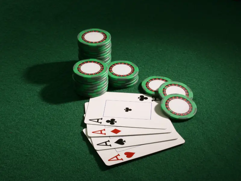 Giới thiệu về thể loại bài Poker